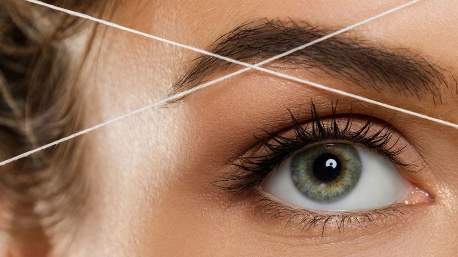 Threading – Dees Beauty Salon